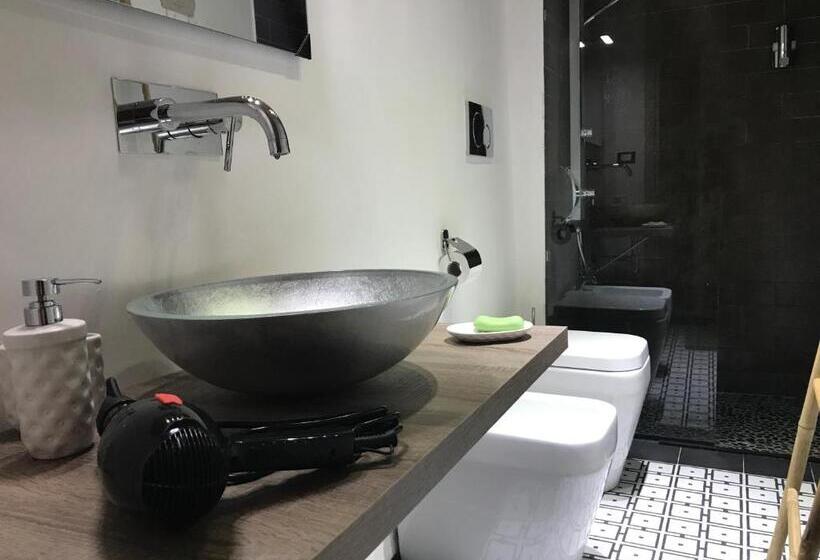 اتاق لوکس, Ca  Del Borgo