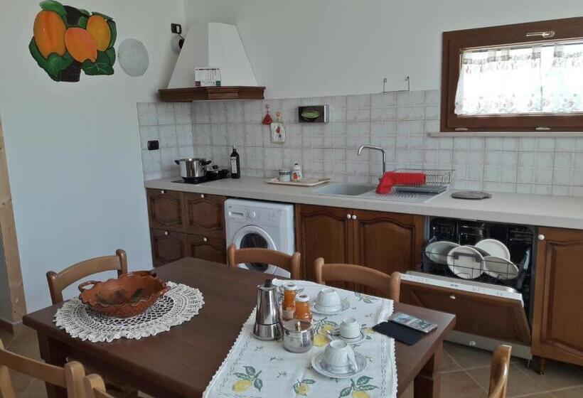 Апартаменты 1 Спальня Нижний Этаж, Agriturismo La Stradaccia