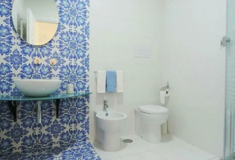 スタンダードルーム, Mediterraneo Rooms