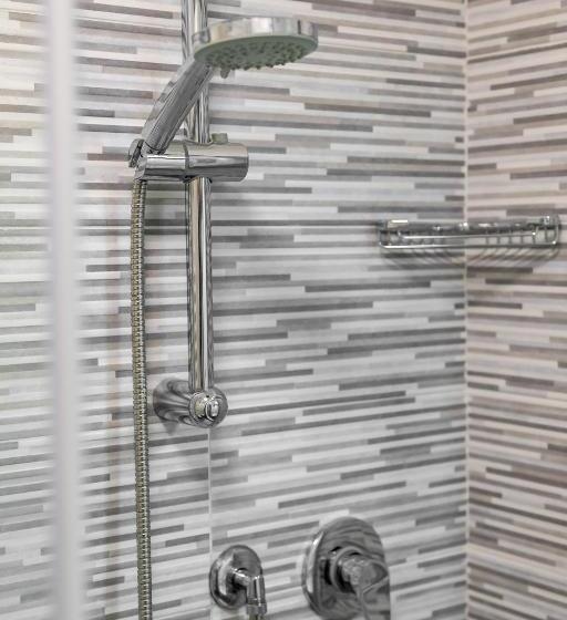 اتاق سوپریور یک تخته, Ervill