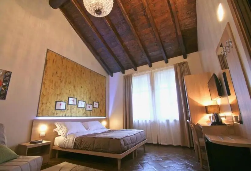 コンフォートトリプルルーム, Locanda Papà Nenè