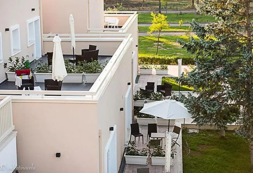 Superior Kolmen Hengen Huone, San Vincenzo Resort
