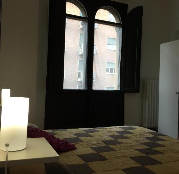 Standard room with outdoor bath, B & B 21 Bologna