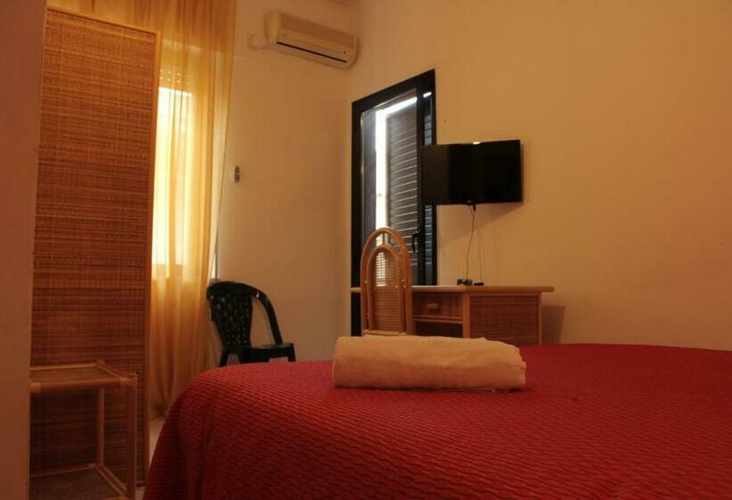 Номер Стандарт с Балконом, Terrazzino