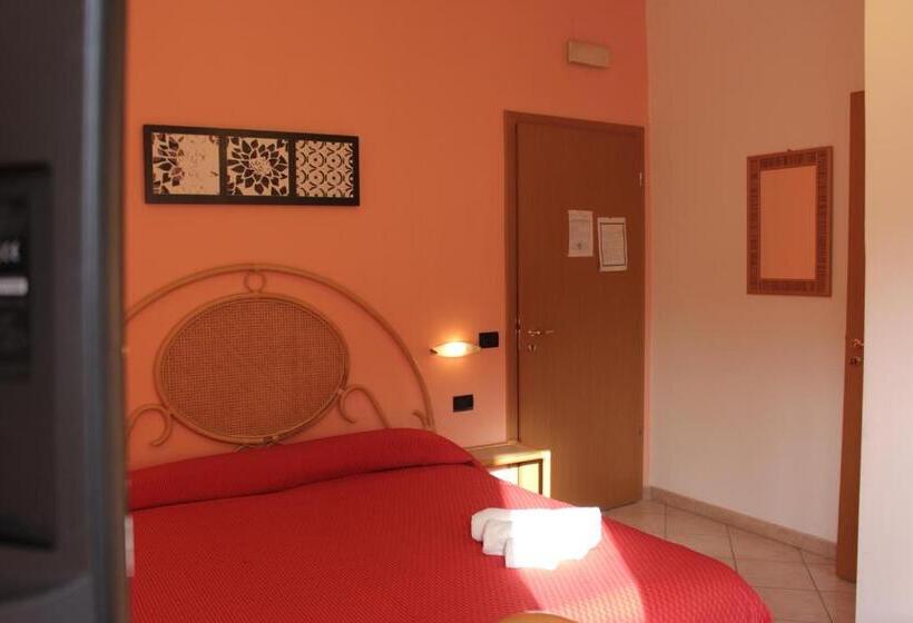 Номер Стандарт с Балконом, Terrazzino