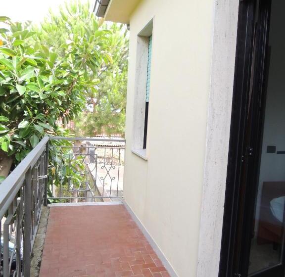 Номер Стандарт Индивидуальный с Балконом, Terrazzino