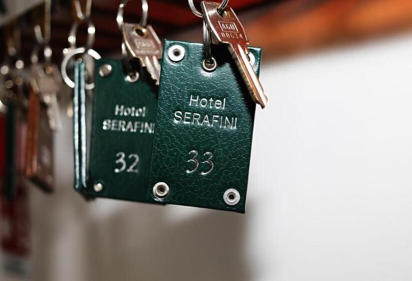 スタンダード4人部屋, Serafini Misano Adriatico