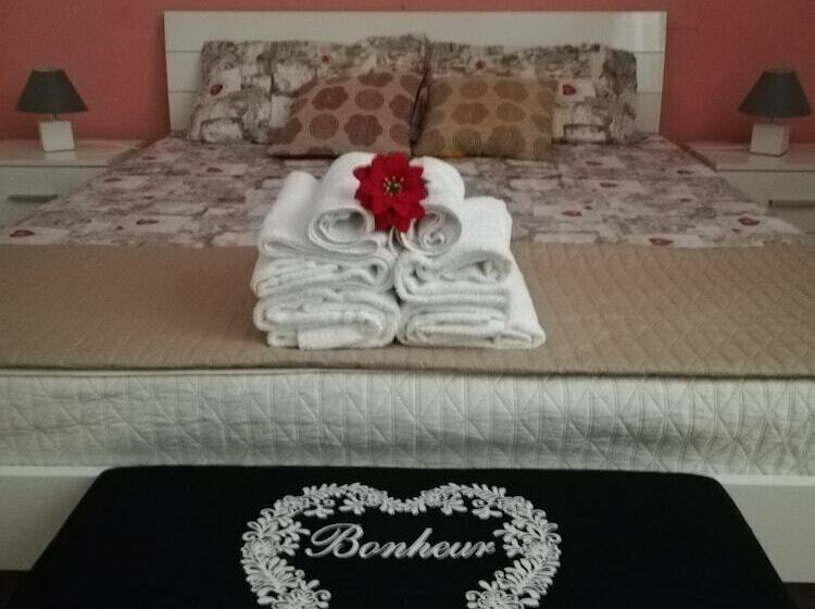 标准间, Mirage B&b
