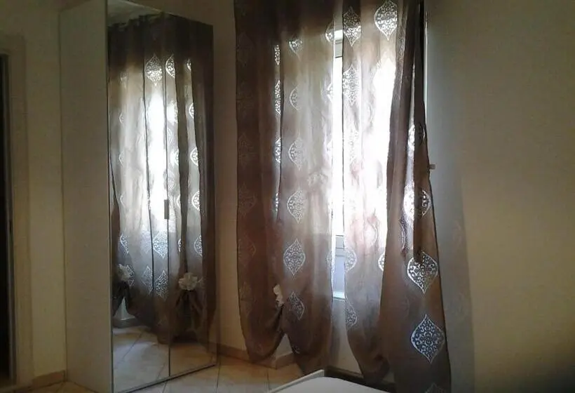 Cameră Standard, Mirage B&b