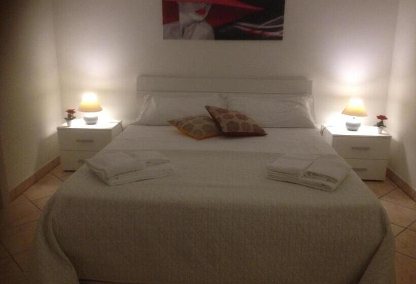 标准间, Mirage B&b