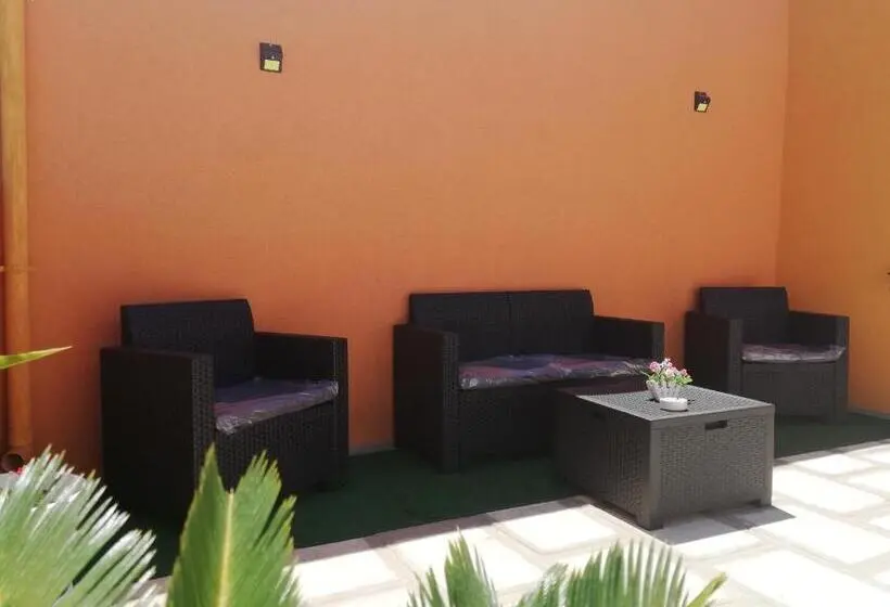 Cameră Cvadruplă Standard, Mirage B&b