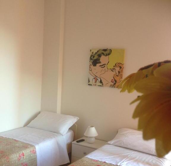 חדר סטנדרט לארבעה, Mirage B&b