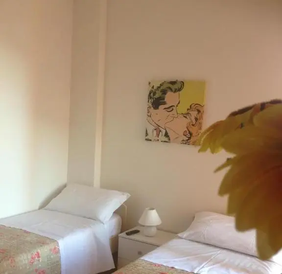 Cameră Cvadruplă Standard, Mirage B&b