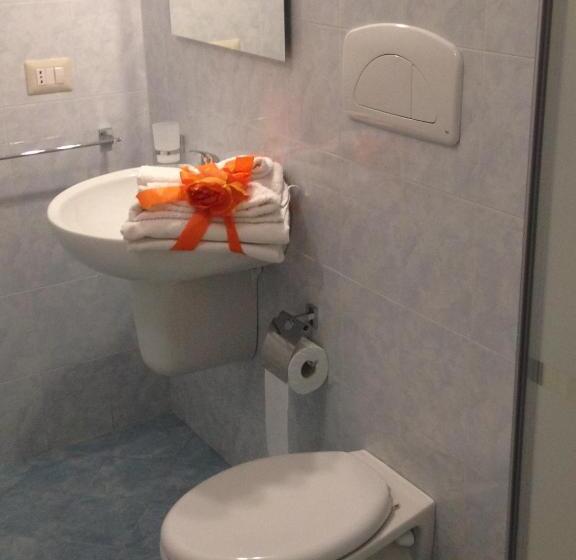 חדר סטנדרט לארבעה, Mirage B&b