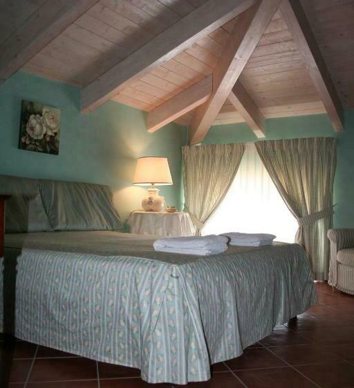 Четырехместный Номер Стандарт, B&b Macchia D Olmo