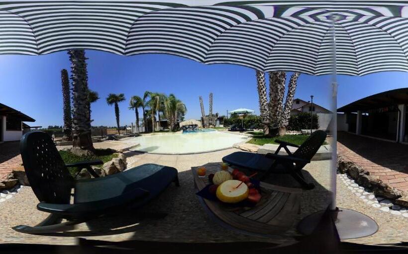 דירת חדר, Aurelio Rapillo