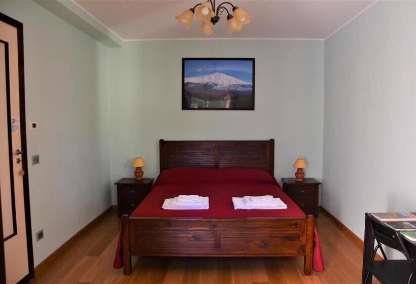 غرفة قياسية رباعية, B&b Betulla Dell Etna