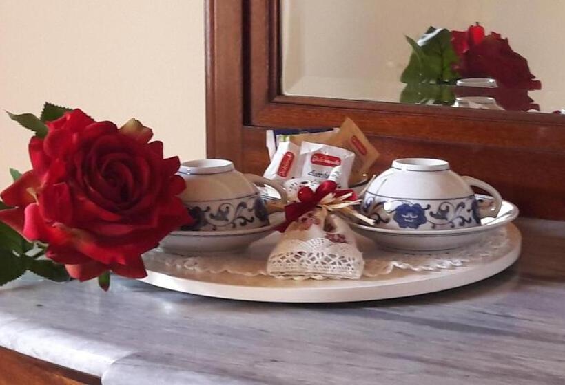 Номер Стандарт, Suliscenti Dimora Siciliana B&b