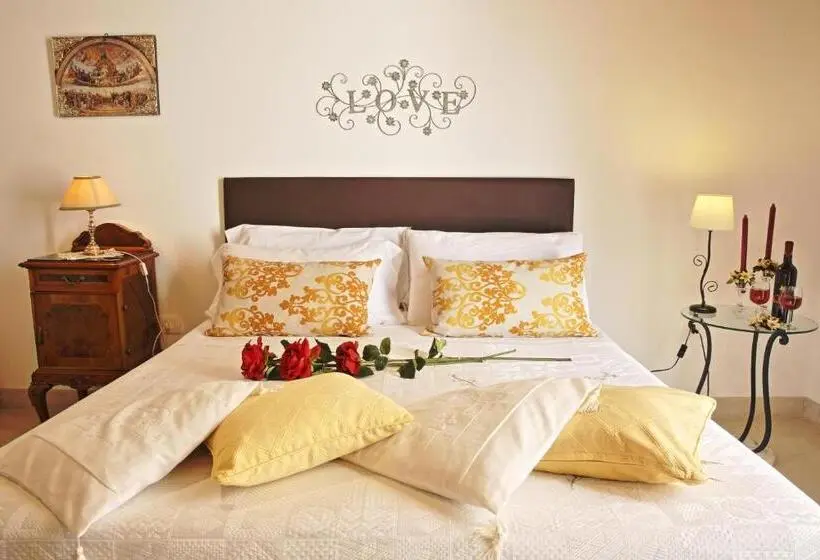 バルコニー付きスタンダードトリプルルーム, Suliscenti Dimora Siciliana B&b