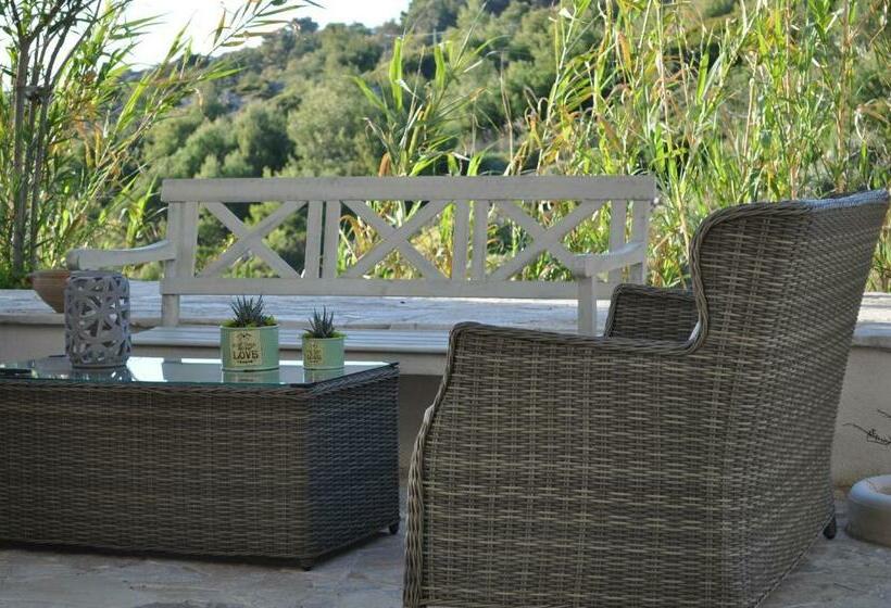 2 Sovrums Lägenhet, B&b Viadelmare