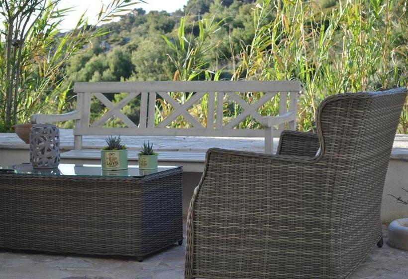 1 Sovrums Superior Lägenhet, B&b Viadelmare