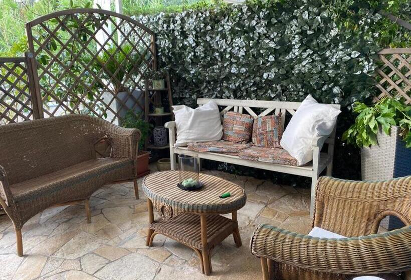 Standardrum Havsutsikt med Balkong, B&b Viadelmare