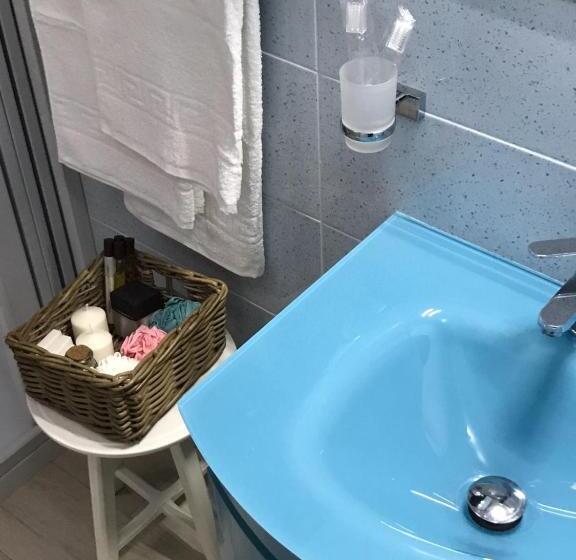 2 Sovrums Lägenhet, B&b Viadelmare