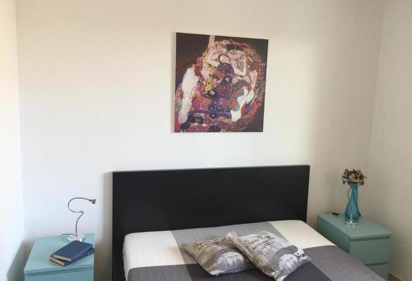 2 Sovrums Lägenhet, B&b Viadelmare