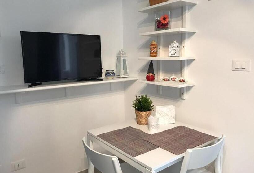 1 Sovrums Superior Lägenhet, B&b Viadelmare