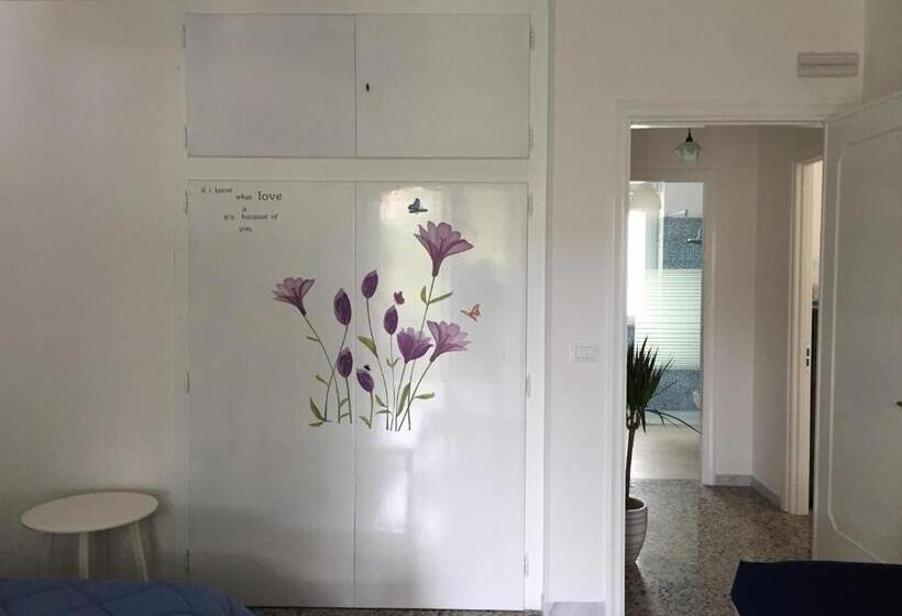 Standardrum Havsutsikt med Balkong, B&b Viadelmare