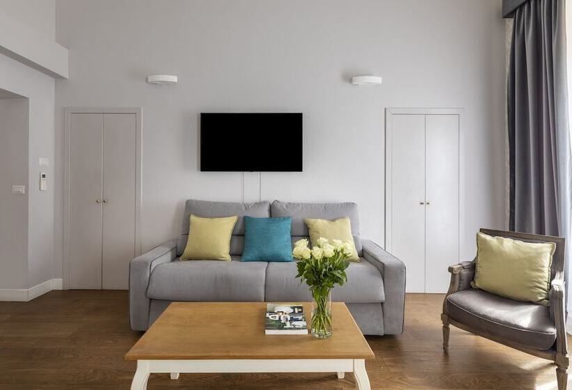 סוויטת ג'וניור, Spagna Art & Suites Ca Domus Collection