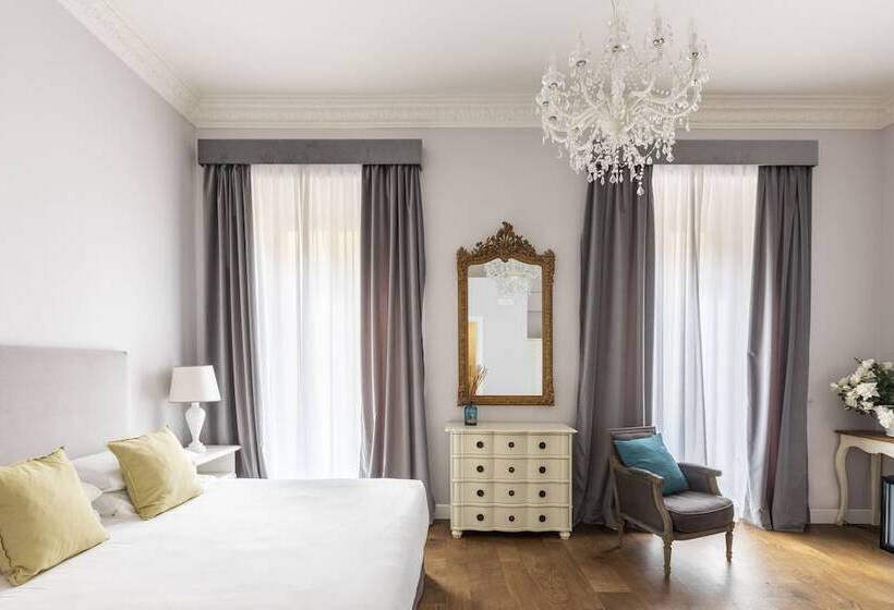 סוויטת ג'וניור, Spagna Art & Suites Ca Domus Collection