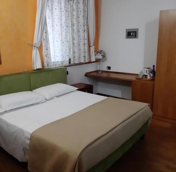 غرفة قياسية ثلاثية, Villa Mola Bed And Breakfast