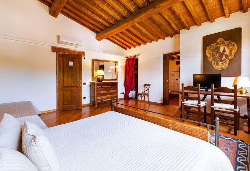 חדר סופריור לשלושה, Agriturismo & Cantina Tenuta Casteani