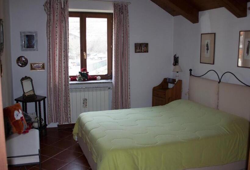 스탠다드 룸 공동 욕실, Trilly Bed & Breakfast