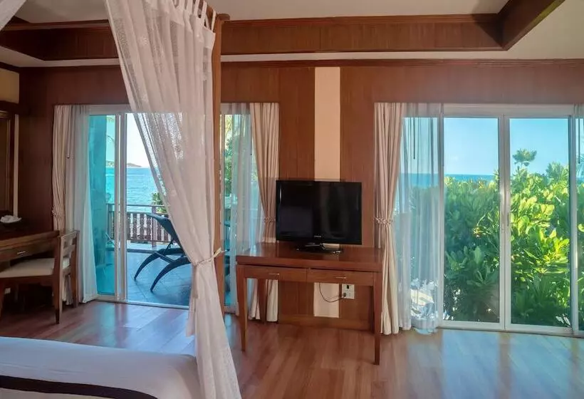 سوییت لوکس, Aloha Resort