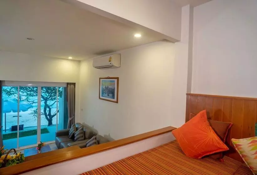 سوییت با چشمانداز دریا, Aloha Resort