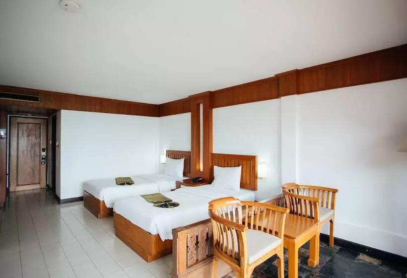 اتاق لوکس, Aloha Resort