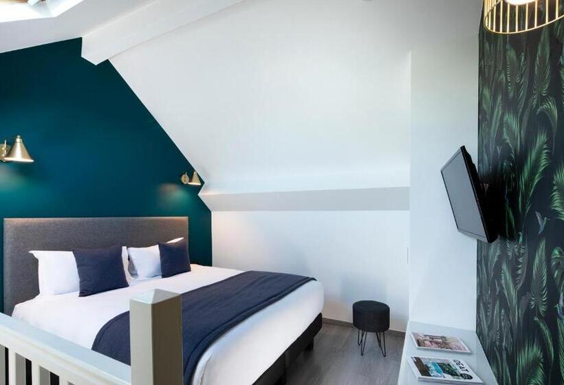 スタンダードトリプルルーム, Brady   Gare De L Est