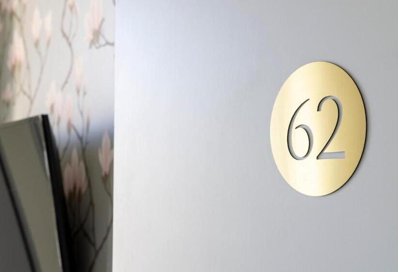 غرفة قياسية مزوَّدة بشُرفة, Brady   Gare De L Est