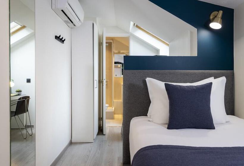 スタンダードシングルルーム, Brady   Gare De L Est