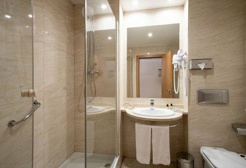 Номер Стандарт, Catalonia La Maquinista