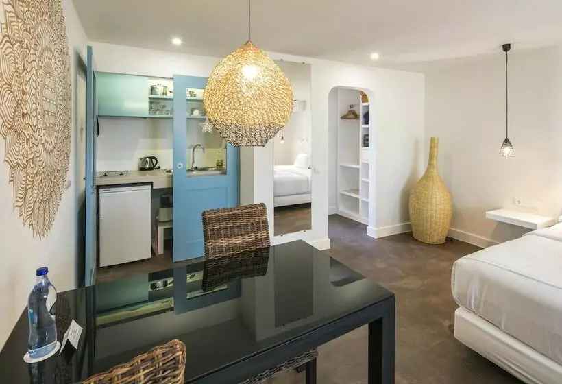 استودیوی استاندارد, Costa D Oiro Ambiance Village
