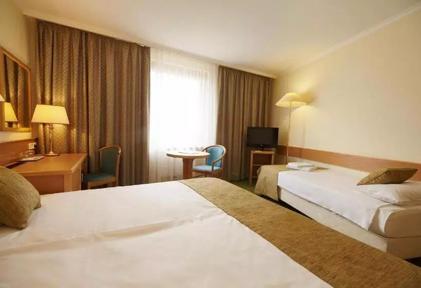 スタンダードトリプルルーム, Danubius Hotel Erzsébet City Center