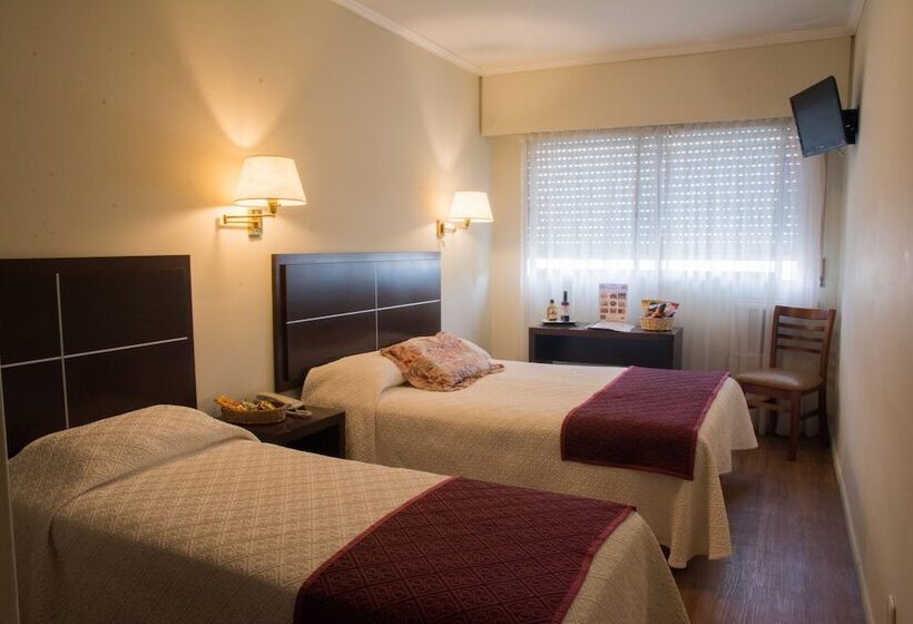 اتاق استاندارد سه نفره, Europa