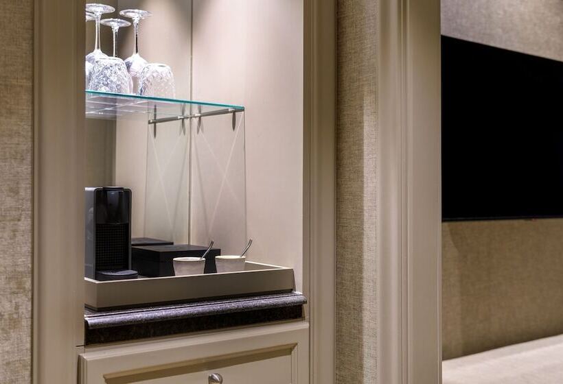اتاق لوکس با چشم‌انداز باغ, Hacienda Son Antem Golf Resort, Autograph Collection