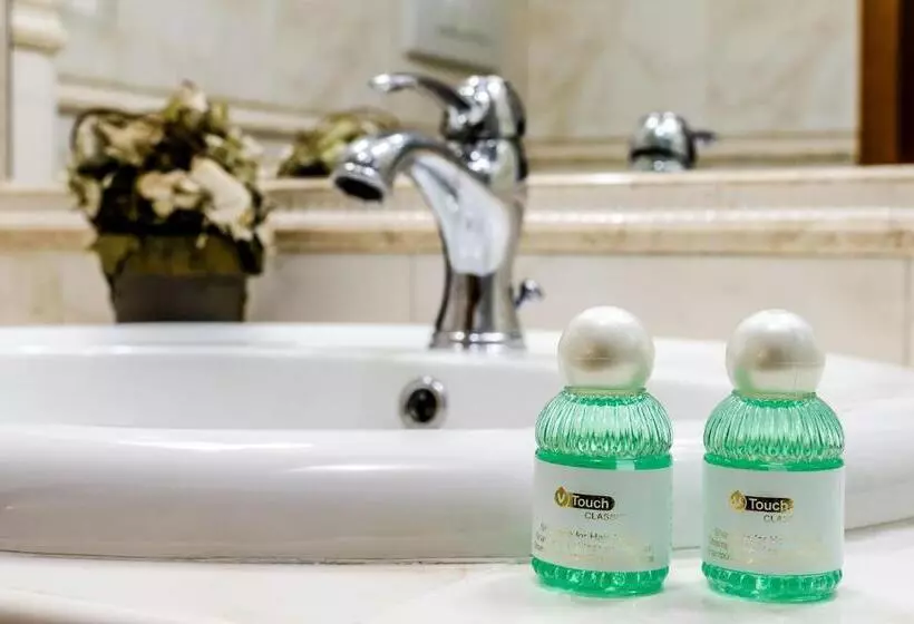 スタンダードシングルルーム, Luxury Rooms H 2000 Roma