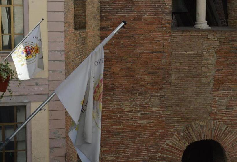 Habitación Estàndard Individual, Neapolis