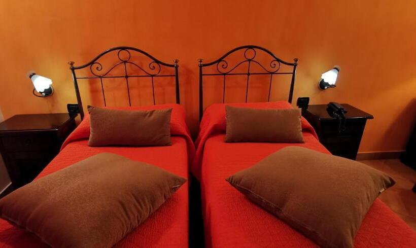 Habitació Estàndard, Neapolis