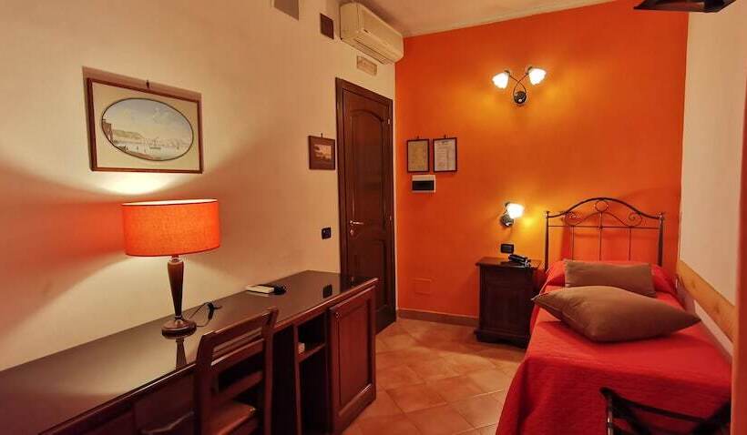 Habitación Estàndard Individual, Neapolis
